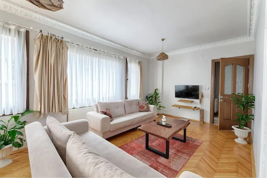 Gumussuyu Apartments By Azad Homes Istanbul