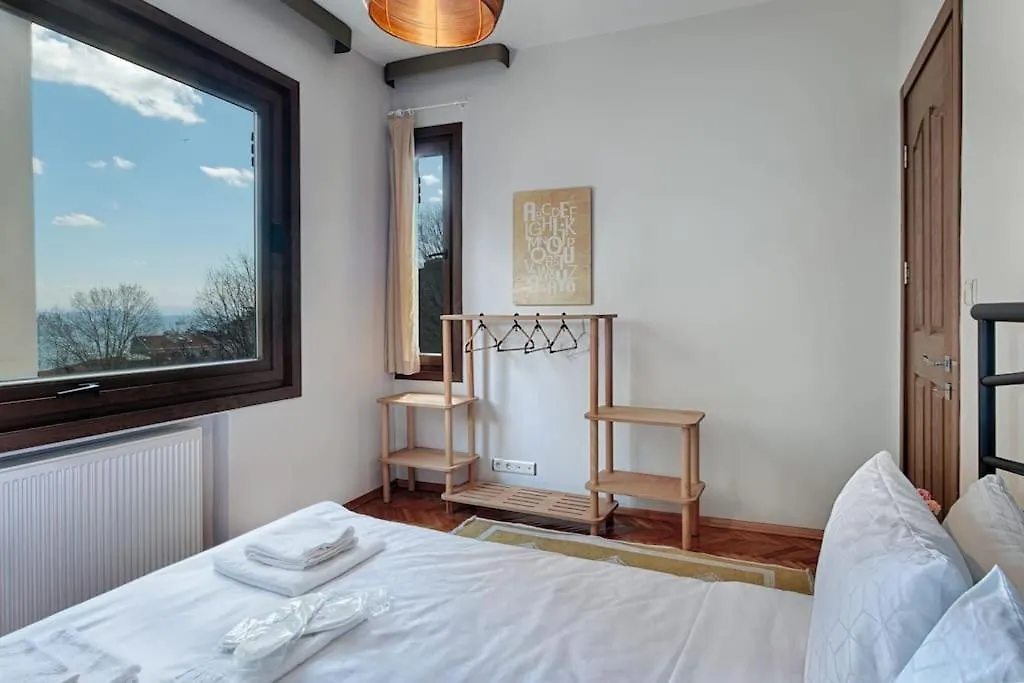 Gumussuyu Apartments By Azad Homes Istanbul Turkey